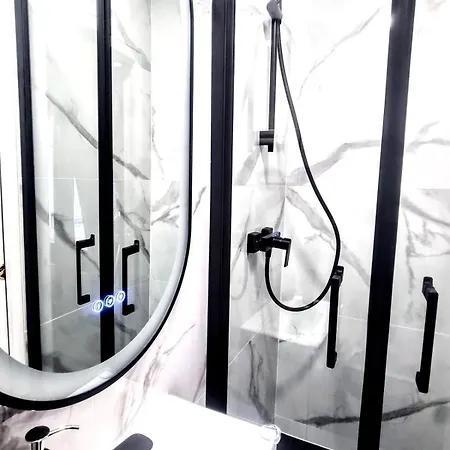 Chic & Cosy Eiffel Tower - Champs Elysees Apartamento *